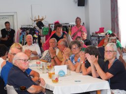 Künstler helfen Kinder - Mit Musik zur Menschlichkeit